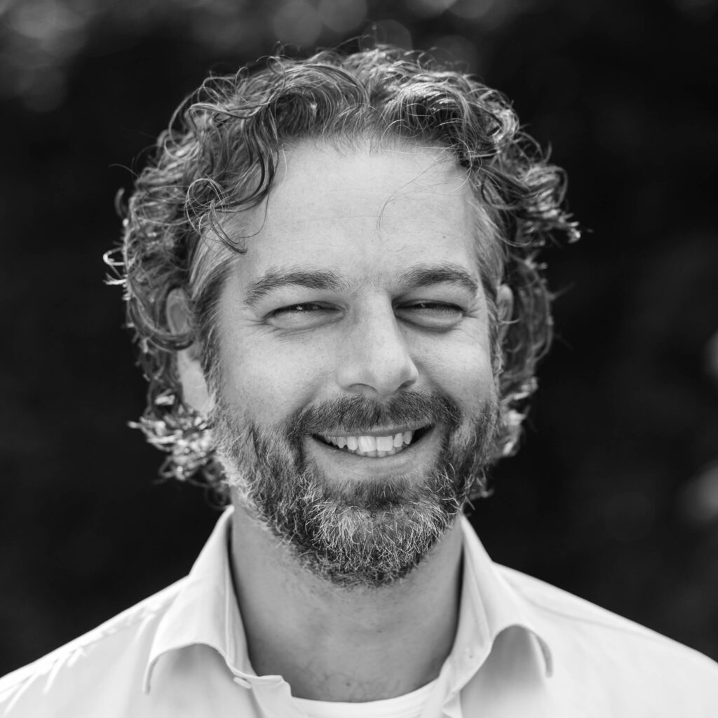 Kris Petter Movere Media